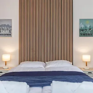  Apartament Udanypobyt Tuwima